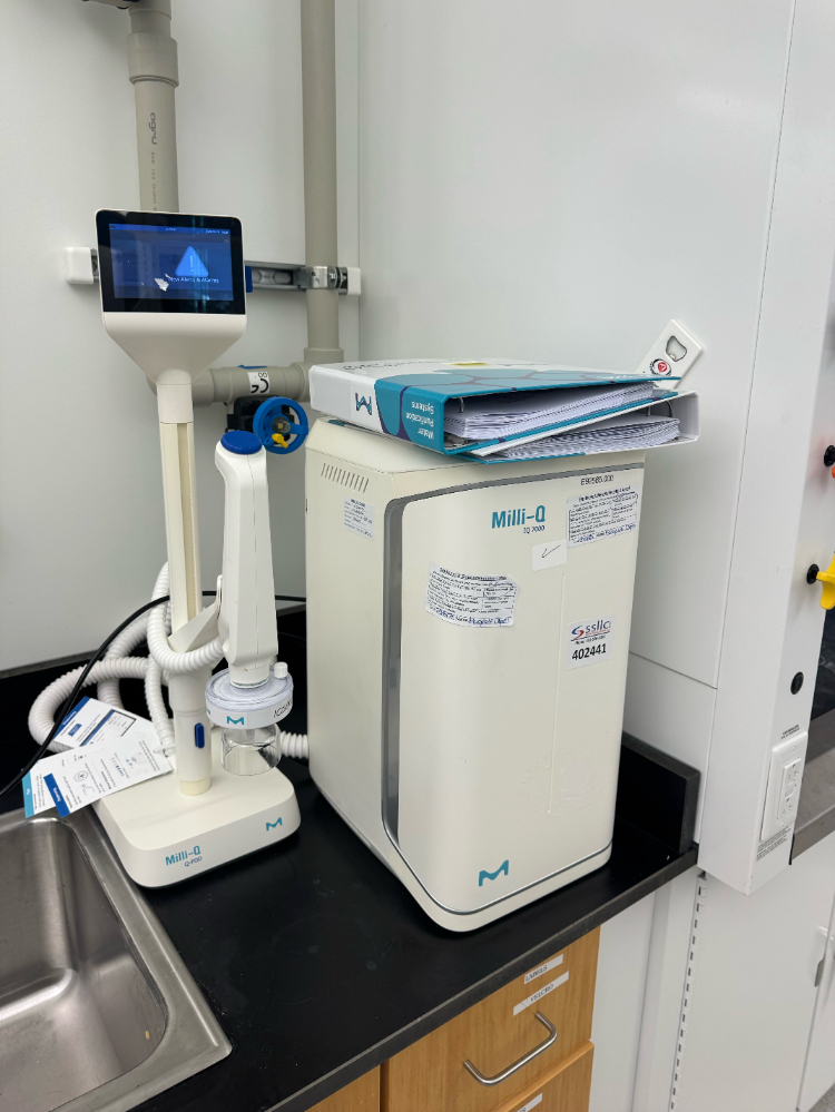 Image of Millipore Milli-Q IQ 7000 Water Purification System